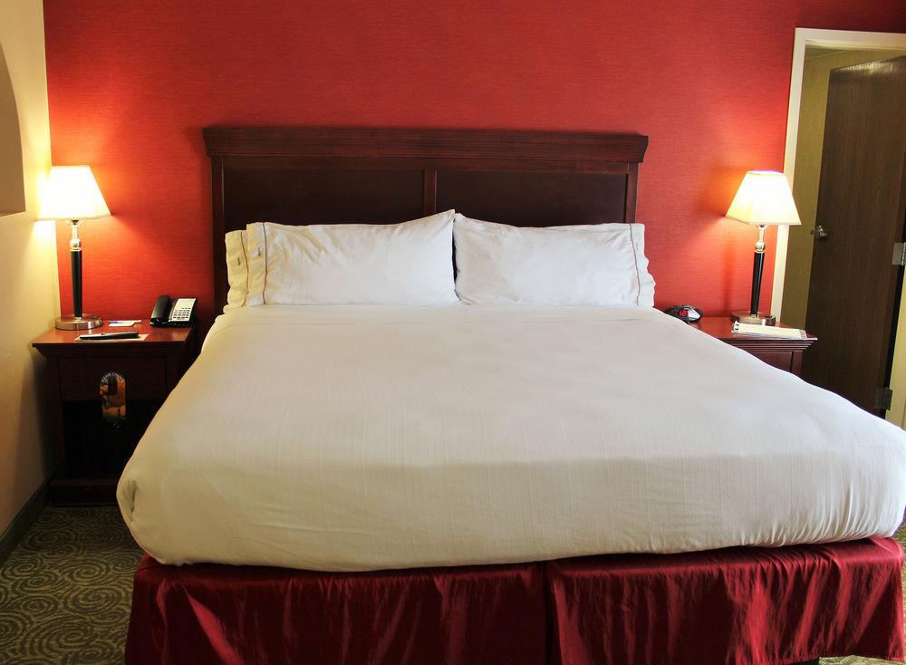 Holiday Inn Express & Suites Troy By Ihg Eksteriør bilde