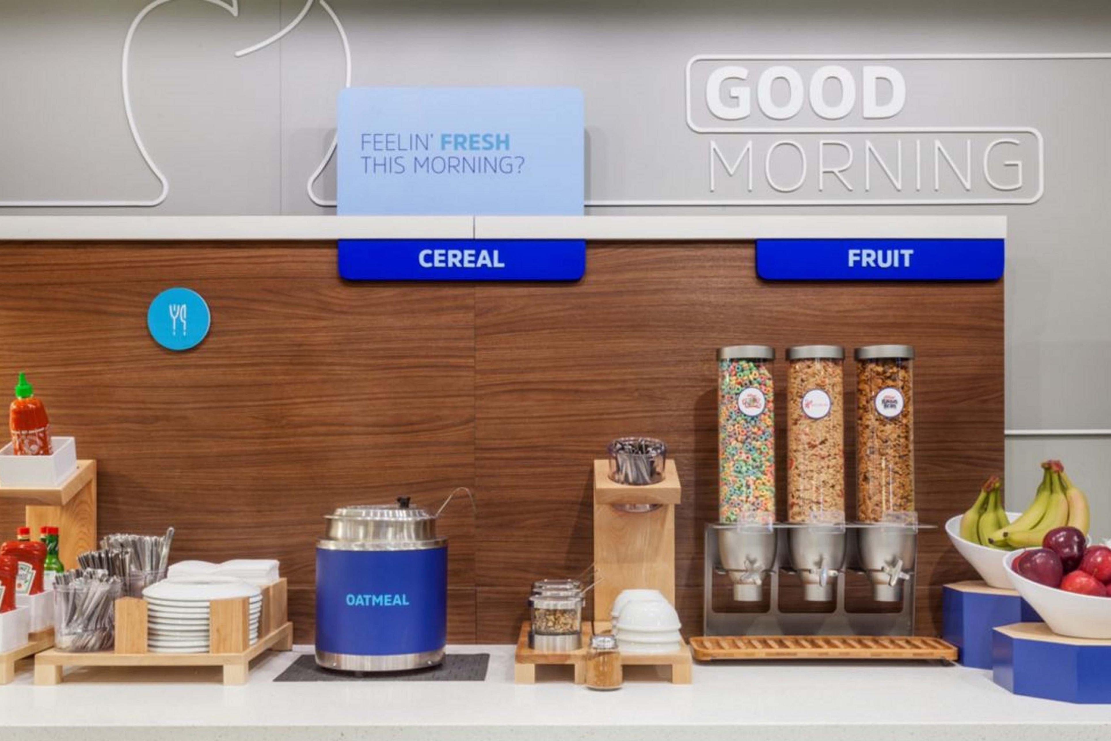 Holiday Inn Express & Suites Troy By Ihg Eksteriør bilde