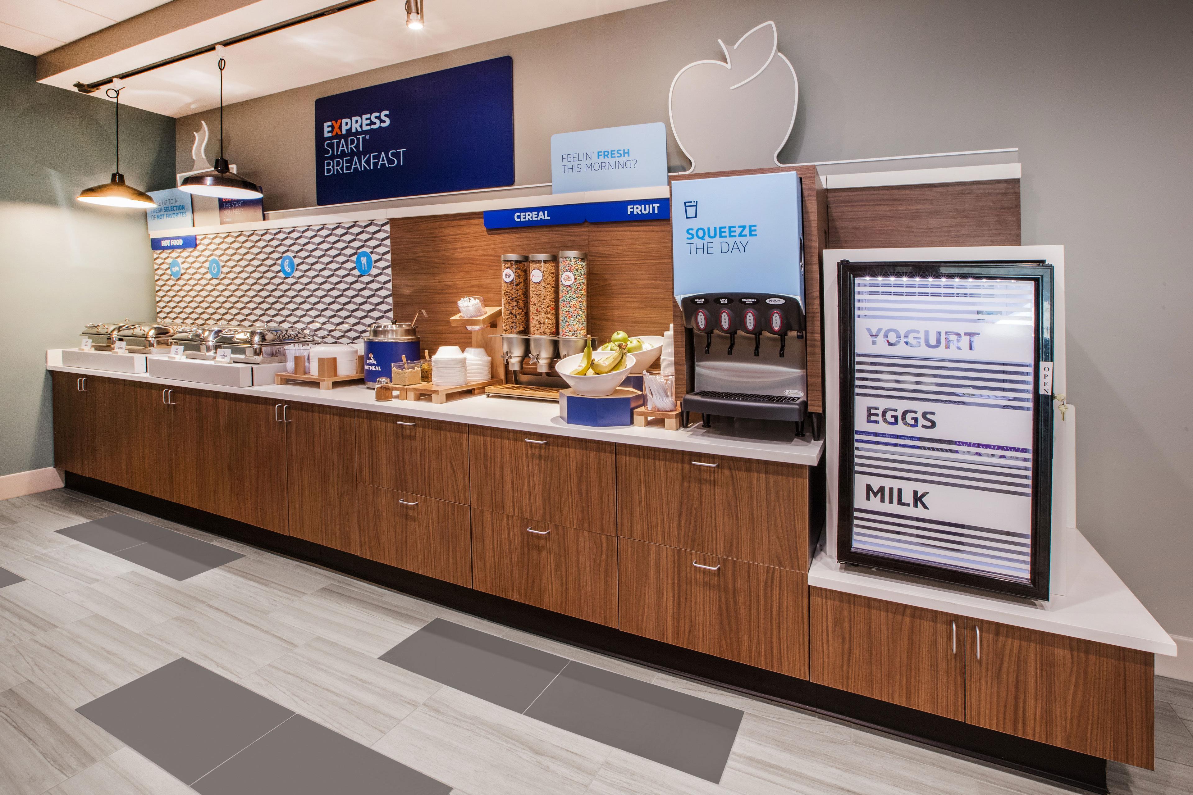 Holiday Inn Express & Suites Troy By Ihg Eksteriør bilde