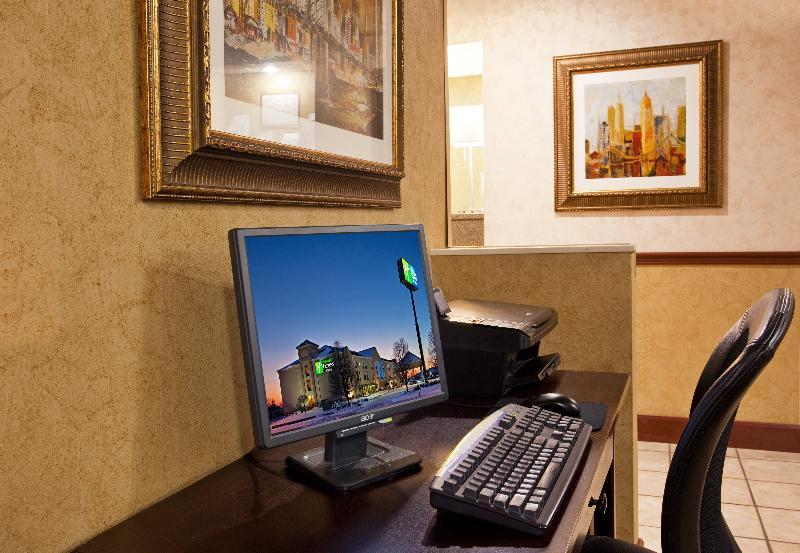 Holiday Inn Express & Suites Troy By Ihg Eksteriør bilde
